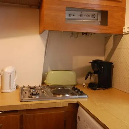 2 Bedroom Louvre Museum アパート *